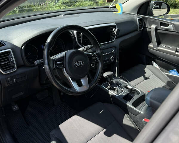 Киа Sportage 2021 в Харькове на Automoto.ua Серый Киа Sportage, объемом двигателя 1.59 л и пробегом 59 тыс. км за 17000 $, фото 6 на Automoto.ua