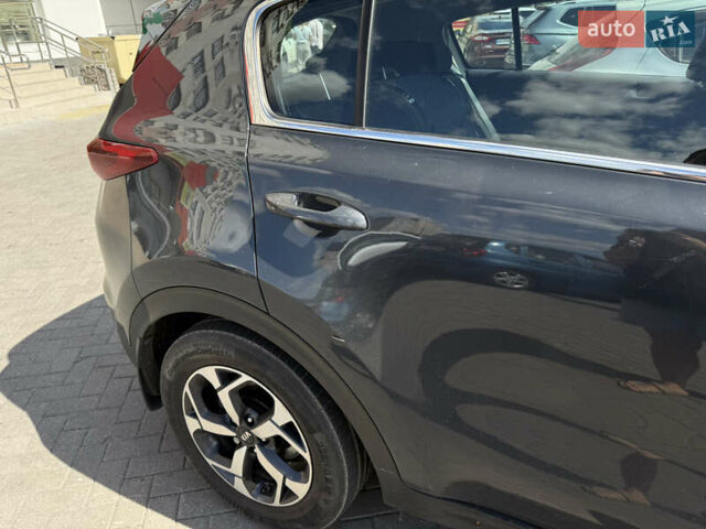 Киа Sportage 2021 в Харькове на Automoto.ua Серый Киа Sportage, объемом двигателя 1.59 л и пробегом 59 тыс. км за 17000 $, фото 8 на Automoto.ua