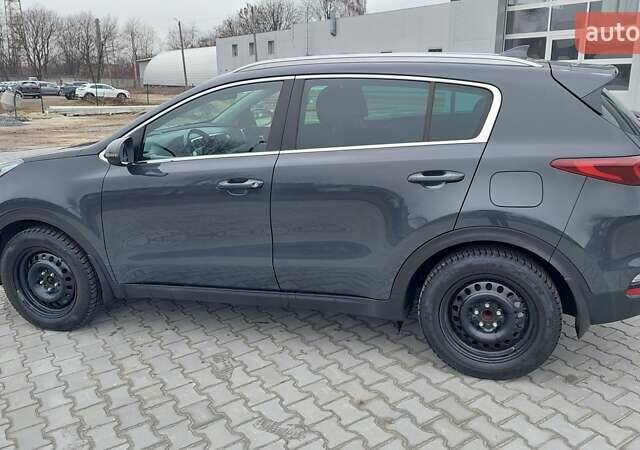 Сірий Кіа Sportage, об'ємом двигуна 1.59 л та пробігом 73 тис. км за 19000 $, фото 4 на Automoto.ua