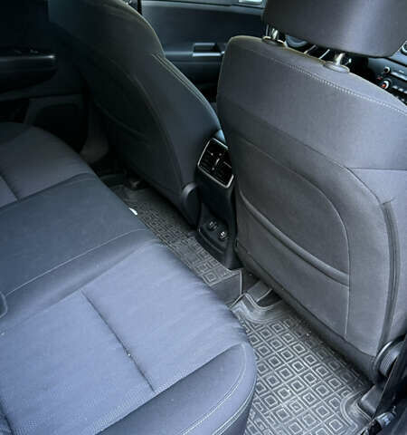 Серый Киа Sportage, объемом двигателя 1.6 л и пробегом 130 тыс. км за 17900 $, фото 29 на Automoto.ua