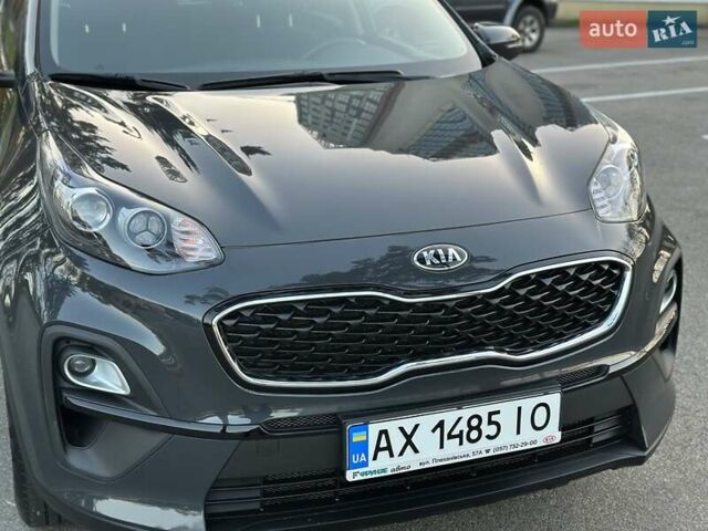 Киа Sportage 2021 в Харькове на Automoto.ua Серый Киа Sportage, объемом двигателя 1.59 л и пробегом 21 тыс. км за 19900 $, фото 9 на Automoto.ua