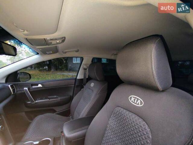 Серый Киа Sportage, объемом двигателя 1.59 л и пробегом 32 тыс. км за 19640 $, фото 10 на Automoto.ua