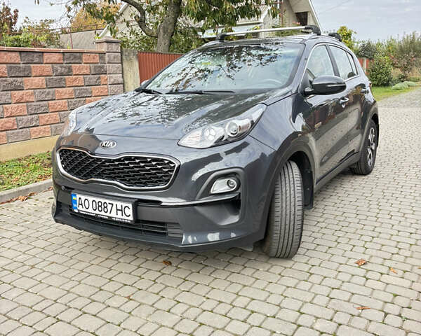 Киа Sportage 2021 в Ужгороде на Automoto.ua Серый Киа Sportage, объемом двигателя 1.59 л и пробегом 130 тыс. км за 19500 $, фото 7 на Automoto.ua