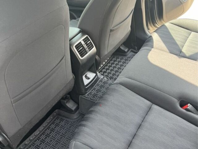 Киа Sportage 2021 в Ужгороде на Automoto.ua Серый Киа Sportage, объемом двигателя 1.6 л и пробегом 130 тыс. км за 20500 $, фото 4 на Automoto.ua