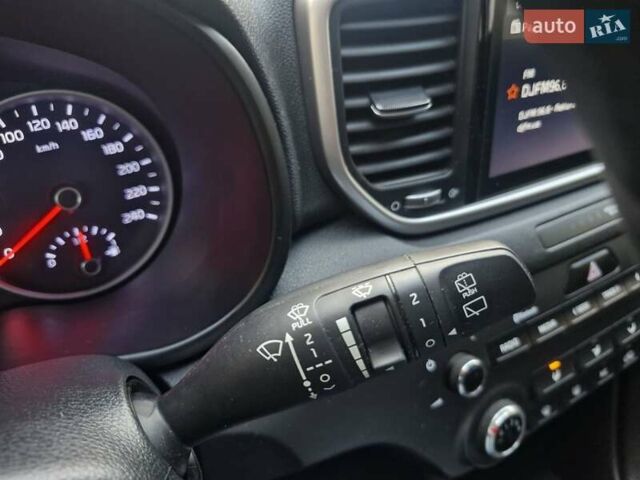 Серый Киа Sportage, объемом двигателя 1.59 л и пробегом 100 тыс. км за 17500 $, фото 13 на Automoto.ua