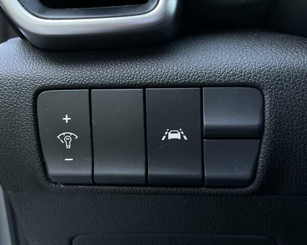 Сірий Кіа Sportage, об'ємом двигуна 2.36 л та пробігом 90 тис. км за 21000 $, фото 14 на Automoto.ua