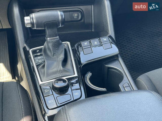 Сірий Кіа Sportage, об'ємом двигуна 1.6 л та пробігом 139 тис. км за 23500 $, фото 6 на Automoto.ua
