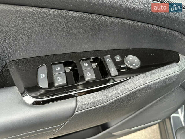 Серый Киа Sportage, объемом двигателя 2 л и пробегом 73 тыс. км за 25500 $, фото 20 на Automoto.ua