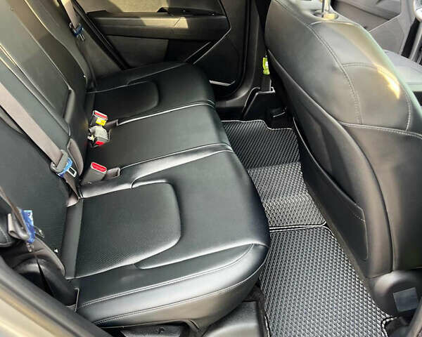 Серый Киа Sportage, объемом двигателя 2 л и пробегом 152 тыс. км за 27900 $, фото 16 на Automoto.ua