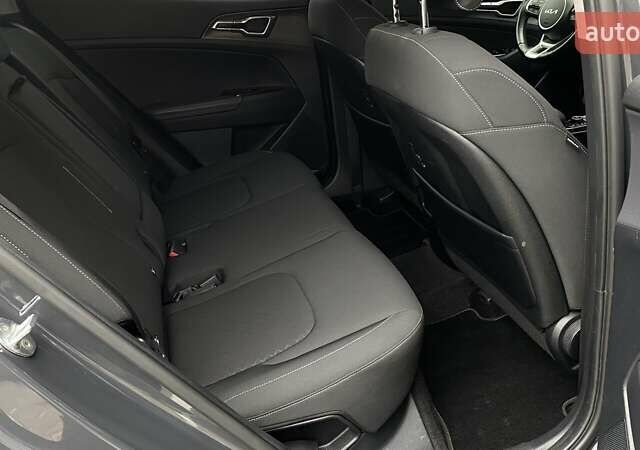 Серый Киа Sportage, объемом двигателя 2 л и пробегом 27 тыс. км за 24486 $, фото 7 на Automoto.ua