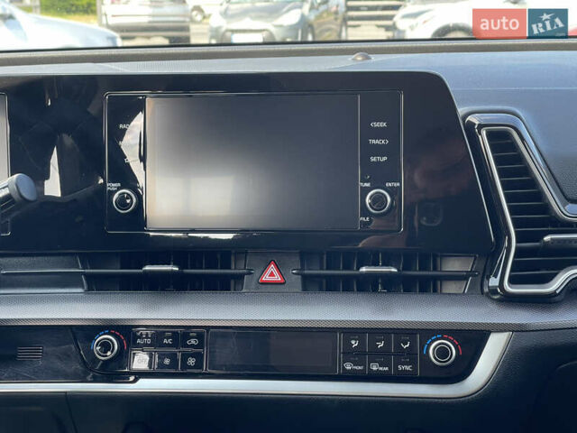 Сірий Кіа Sportage, об'ємом двигуна 1.6 л та пробігом 139 тис. км за 23500 $, фото 31 на Automoto.ua