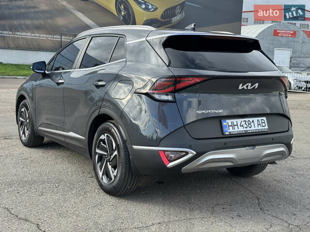 Сірий Кіа Sportage, об'ємом двигуна 1.6 л та пробігом 28 тис. км за 24900 $, фото 8 на Automoto.ua