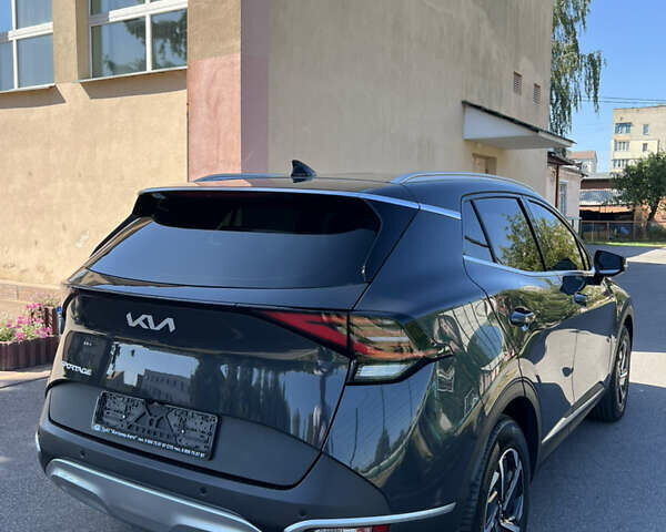 Серый Киа Sportage, объемом двигателя 2 л и пробегом 16 тыс. км за 29500 $, фото 9 на Automoto.ua