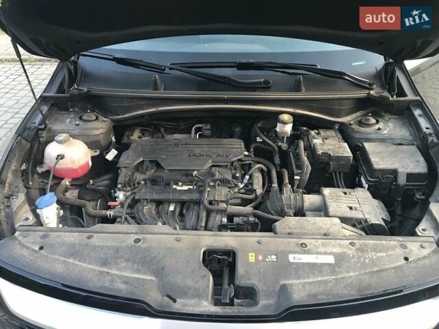 Серый Киа Sportage, объемом двигателя 2 л и пробегом 27 тыс. км за 26200 $, фото 33 на Automoto.ua