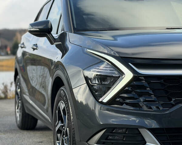 Сірий Кіа Sportage, об'ємом двигуна 2 л та пробігом 51 тис. км за 26300 $, фото 5 на Automoto.ua