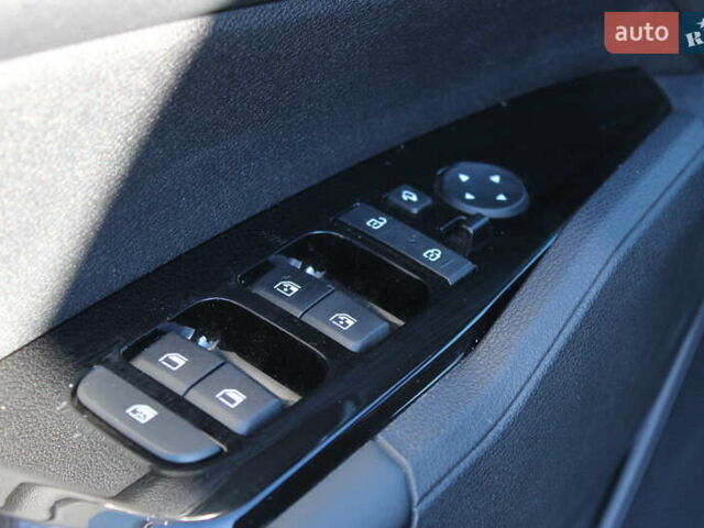 Серый Киа Sportage, объемом двигателя 1.6 л и пробегом 52 тыс. км за 27500 $, фото 22 на Automoto.ua