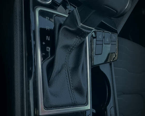 Серый Киа Sportage, объемом двигателя 1.6 л и пробегом 22 тыс. км за 29500 $, фото 4 на Automoto.ua