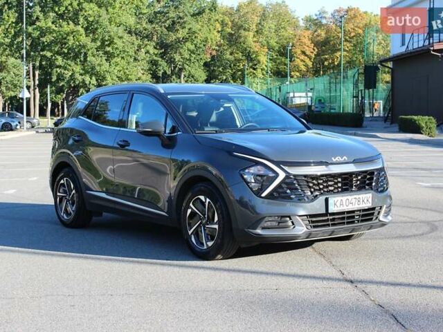 Серый Киа Sportage, объемом двигателя 1.6 л и пробегом 52 тыс. км за 27500 $, фото 2 на Automoto.ua