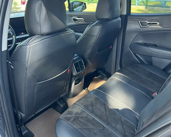 Серый Киа Sportage, объемом двигателя 2 л и пробегом 16 тыс. км за 29500 $, фото 29 на Automoto.ua