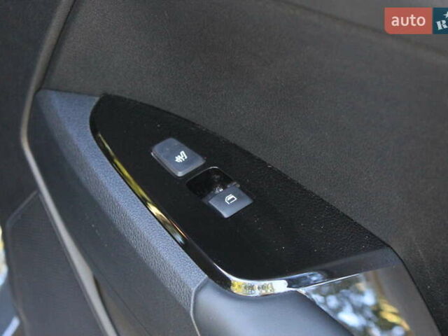 Серый Киа Sportage, объемом двигателя 1.6 л и пробегом 52 тыс. км за 27500 $, фото 25 на Automoto.ua