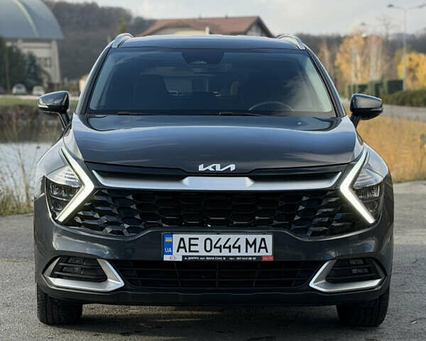 Сірий Кіа Sportage, об'ємом двигуна 2 л та пробігом 51 тис. км за 26300 $, фото 2 на Automoto.ua