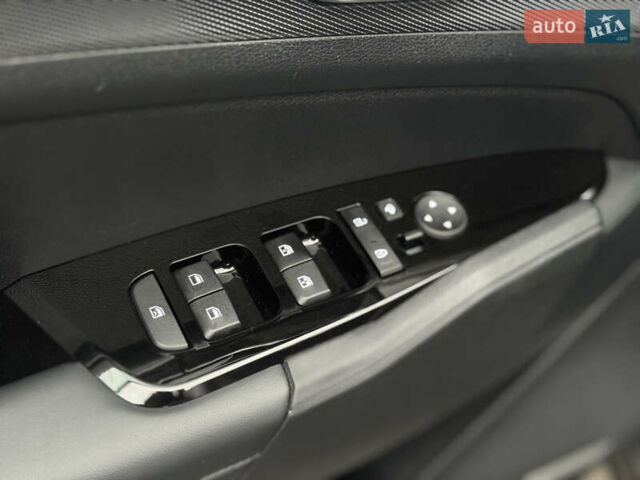 Серый Киа Sportage, объемом двигателя 1.6 л и пробегом 53 тыс. км за 26999 $, фото 12 на Automoto.ua