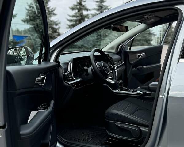 Сірий Кіа Sportage, об'ємом двигуна 1.6 л та пробігом 37 тис. км за 25800 $, фото 32 на Automoto.ua