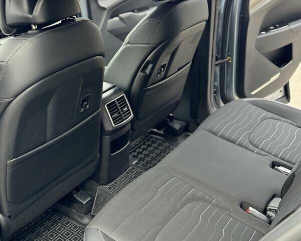 Сірий Кіа Sportage, об'ємом двигуна 1.6 л та пробігом 37 тис. км за 25800 $, фото 61 на Automoto.ua