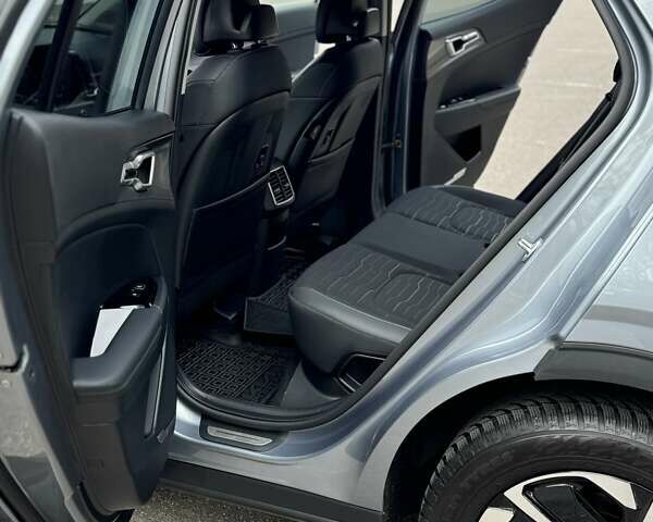 Сірий Кіа Sportage, об'ємом двигуна 1.6 л та пробігом 37 тис. км за 25800 $, фото 59 на Automoto.ua