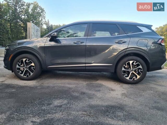 Сірий Кіа Sportage, об'ємом двигуна 1.6 л та пробігом 2 тис. км за 31300 $, фото 12 на Automoto.ua