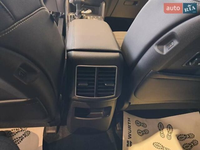 Серый Киа Sportage, объемом двигателя 1.6 л и пробегом 1 тыс. км за 35940 $, фото 20 на Automoto.ua