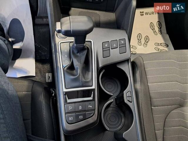 Серый Киа Sportage, объемом двигателя 1.6 л и пробегом 1 тыс. км за 35940 $, фото 15 на Automoto.ua