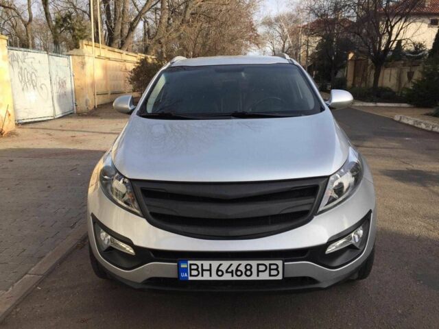 Сірий Кіа Sportage, об'ємом двигуна 2 л та пробігом 173 тис. км за 13600 $, фото 5 на Automoto.ua