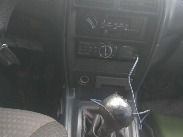 Синій Кіа Sportage, об'ємом двигуна 2 л та пробігом 28 тис. км за 2500 $, фото 4 на Automoto.ua