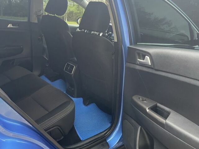 Синий Киа Sportage, объемом двигателя 1.6 л и пробегом 114 тыс. км за 17900 $, фото 12 на Automoto.ua