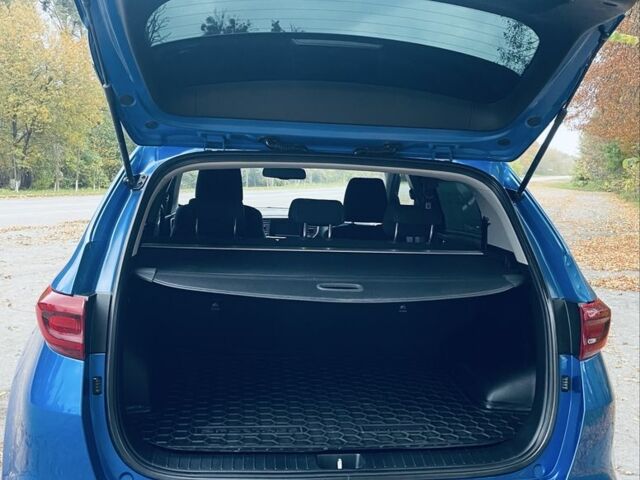 Синий Киа Sportage, объемом двигателя 1.6 л и пробегом 114 тыс. км за 17900 $, фото 15 на Automoto.ua