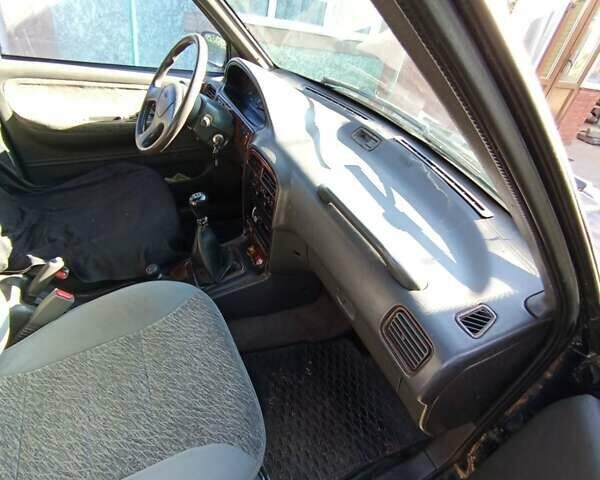 Синий Киа Sportage, объемом двигателя 2 л и пробегом 250 тыс. км за 2999 $, фото 2 на Automoto.ua