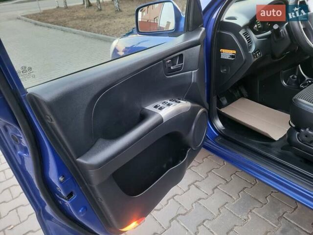 Синий Киа Sportage, объемом двигателя 1.98 л и пробегом 258 тыс. км за 7400 $, фото 102 на Automoto.ua