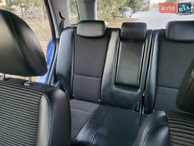 Синий Киа Sportage, объемом двигателя 1.98 л и пробегом 258 тыс. км за 7400 $, фото 106 на Automoto.ua