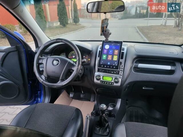 Синий Киа Sportage, объемом двигателя 1.98 л и пробегом 258 тыс. км за 7400 $, фото 91 на Automoto.ua