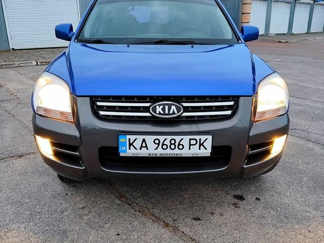 Синій Кіа Sportage, об'ємом двигуна 2 л та пробігом 250 тис. км за 7900 $, фото 5 на Automoto.ua