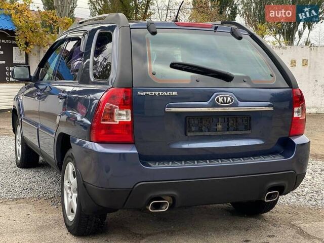 Синий Киа Sportage, объемом двигателя 0 л и пробегом 140 тыс. км за 7799 $, фото 9 на Automoto.ua