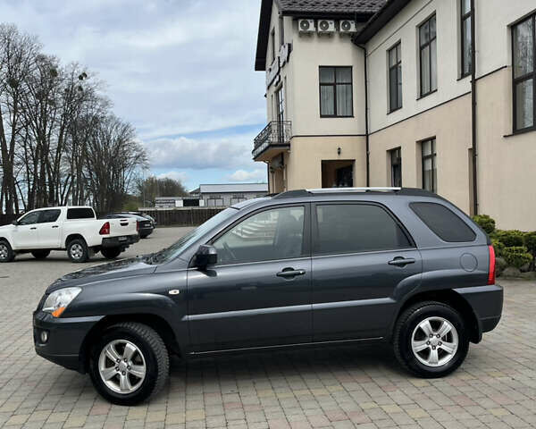 Синій Кіа Sportage, об'ємом двигуна 2 л та пробігом 169 тис. км за 9900 $, фото 8 на Automoto.ua