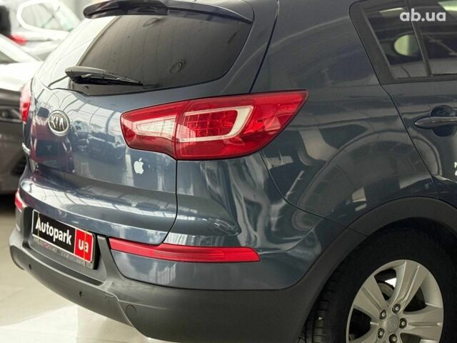 Синий Киа Sportage, объемом двигателя 2.4 л и пробегом 305 тыс. км за 11440 $, фото 7 на Automoto.ua
