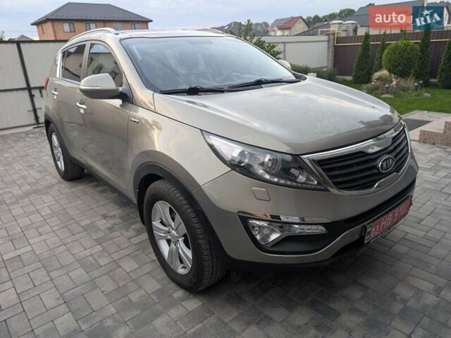 Синий Киа Sportage, объемом двигателя 2 л и пробегом 112 тыс. км за 13000 $, фото 1 на Automoto.ua