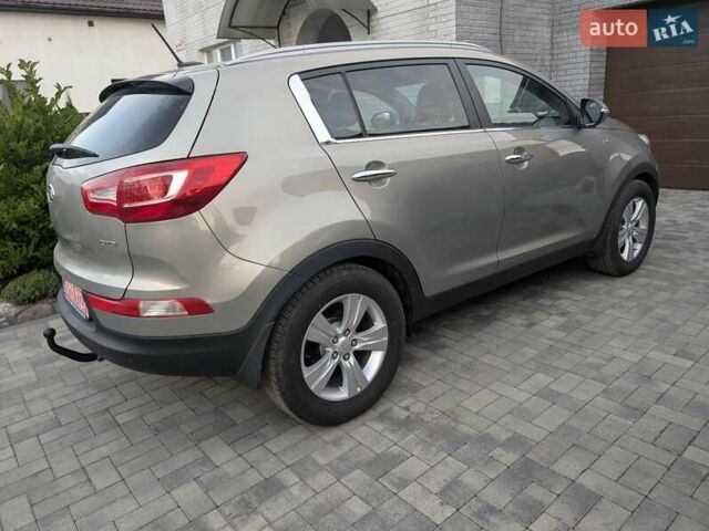 Синий Киа Sportage, объемом двигателя 2 л и пробегом 112 тыс. км за 13000 $, фото 4 на Automoto.ua