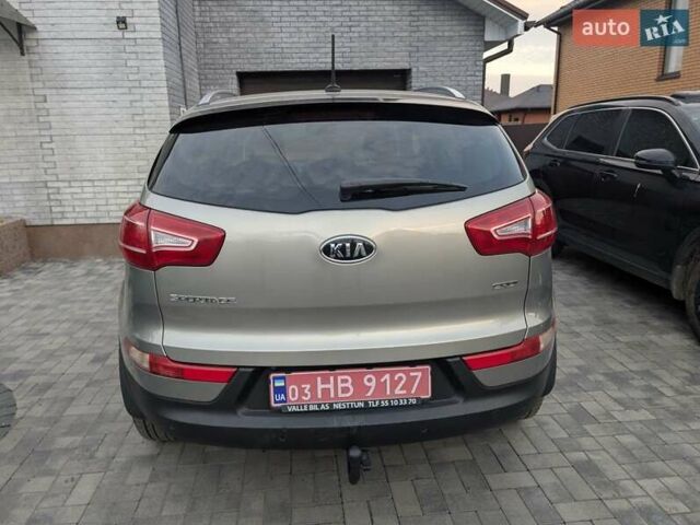 Синий Киа Sportage, объемом двигателя 2 л и пробегом 112 тыс. км за 13000 $, фото 9 на Automoto.ua