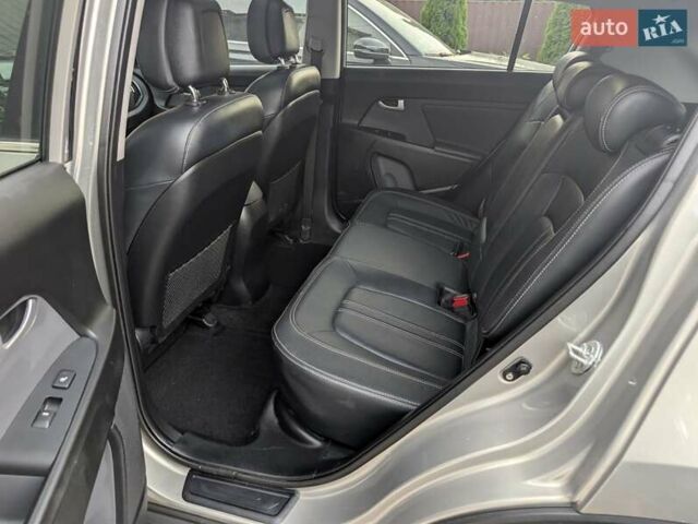 Синий Киа Sportage, объемом двигателя 2 л и пробегом 112 тыс. км за 13000 $, фото 21 на Automoto.ua