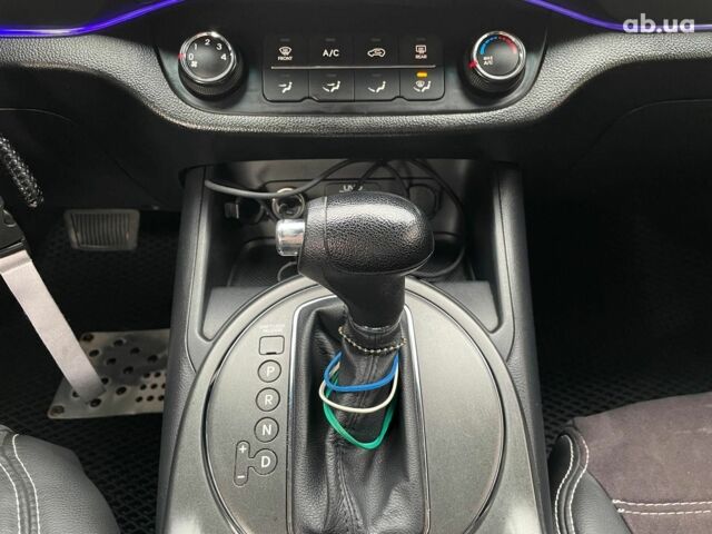 Синий Киа Sportage, объемом двигателя 2.4 л и пробегом 240 тыс. км за 15490 $, фото 29 на Automoto.ua