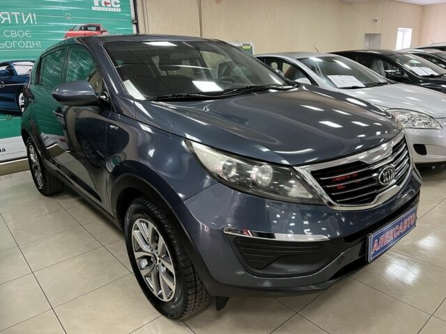 Синий Киа Sportage, объемом двигателя 0.24 л и пробегом 52 тыс. км за 13400 $, фото 7 на Automoto.ua